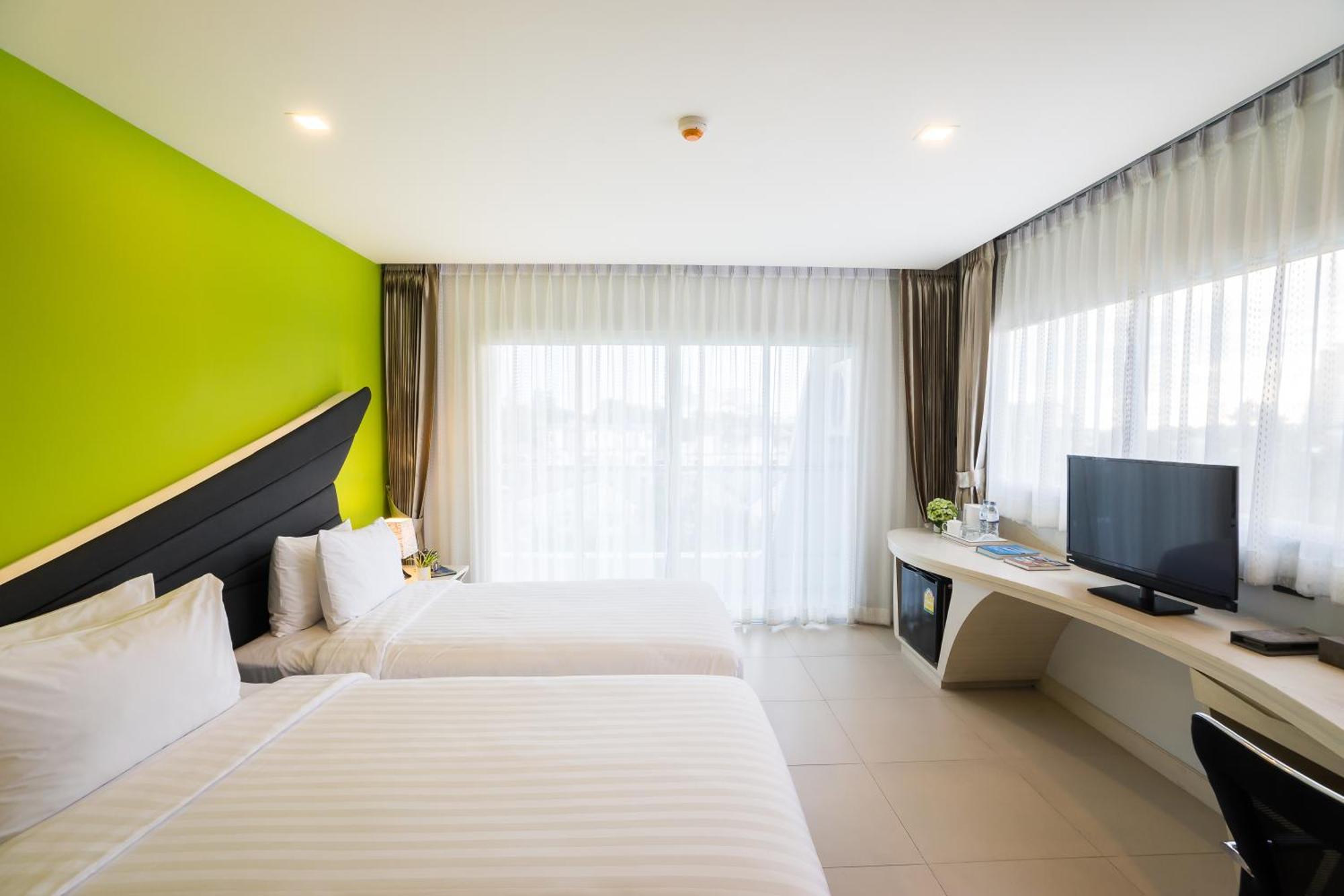 Blue Boat Hotel Jc Pattaya Esterno foto