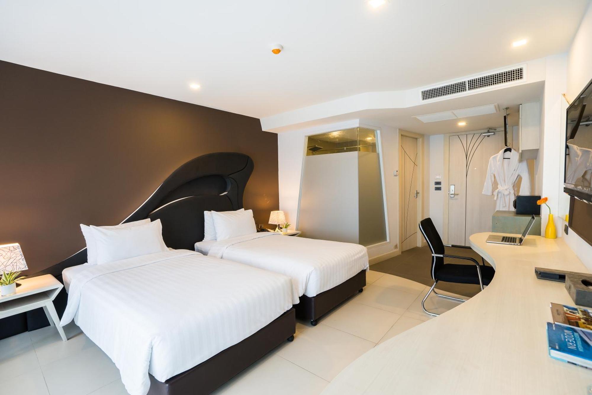 Blue Boat Hotel Jc Pattaya Esterno foto
