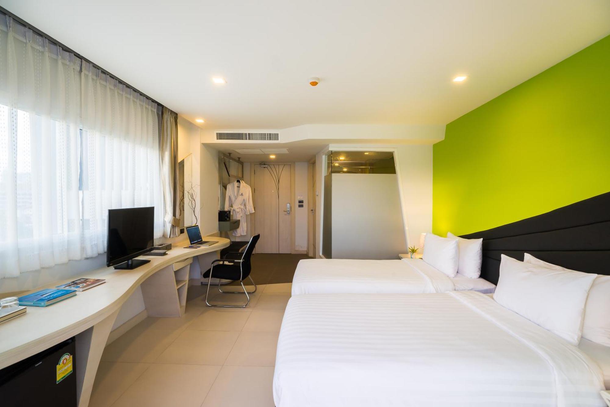 Blue Boat Hotel Jc Pattaya Esterno foto