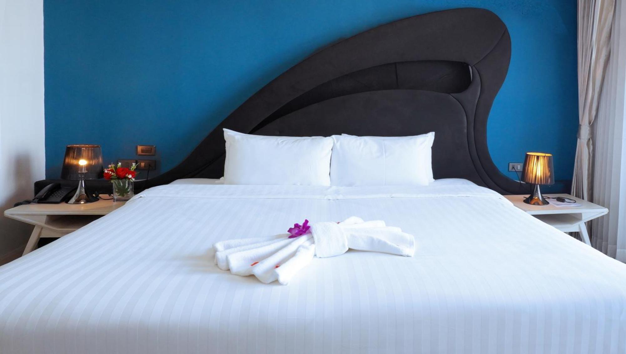 Blue Boat Hotel Jc Pattaya Esterno foto