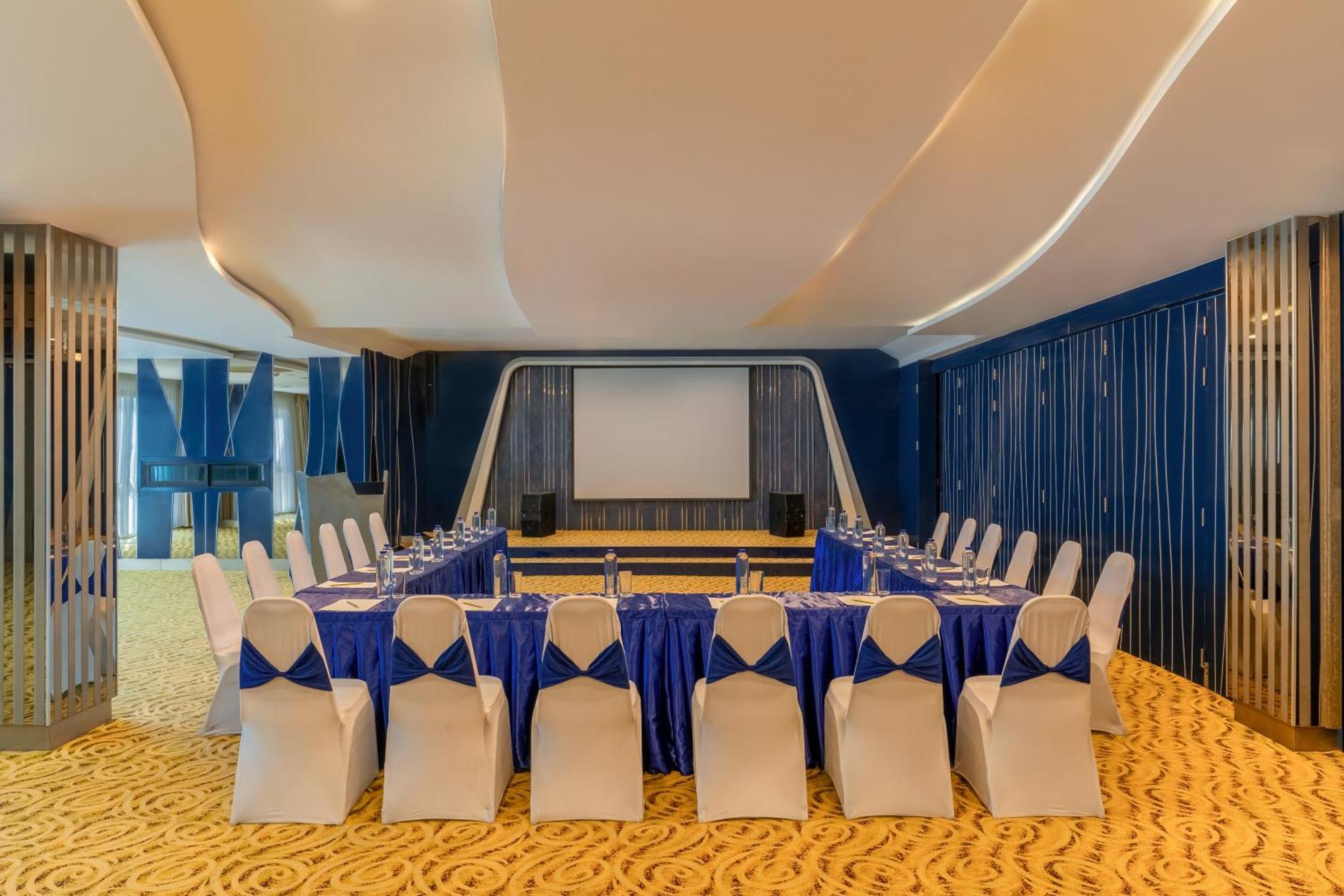 Blue Boat Hotel Jc Pattaya Esterno foto