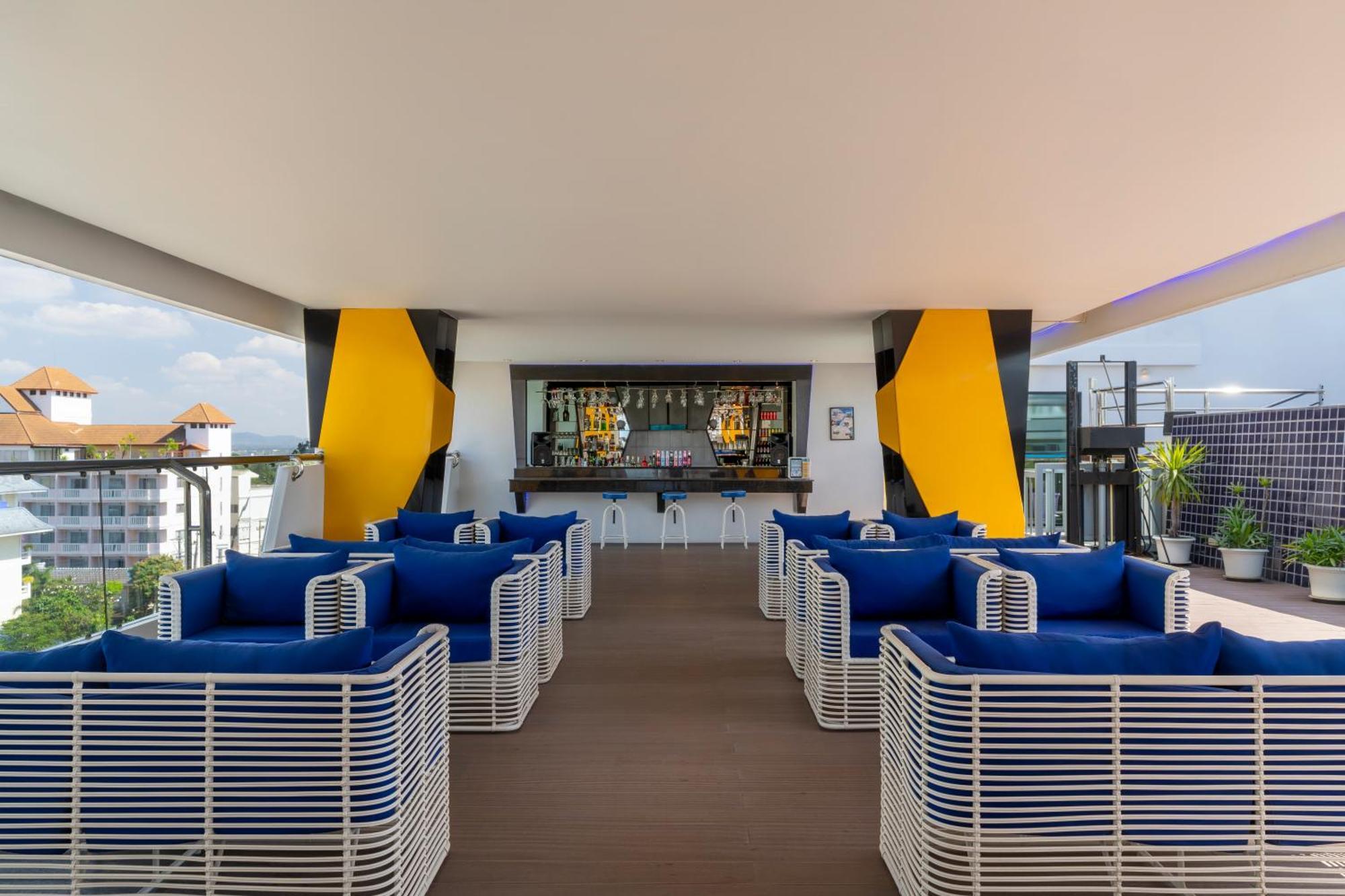 Blue Boat Hotel Jc Pattaya Esterno foto
