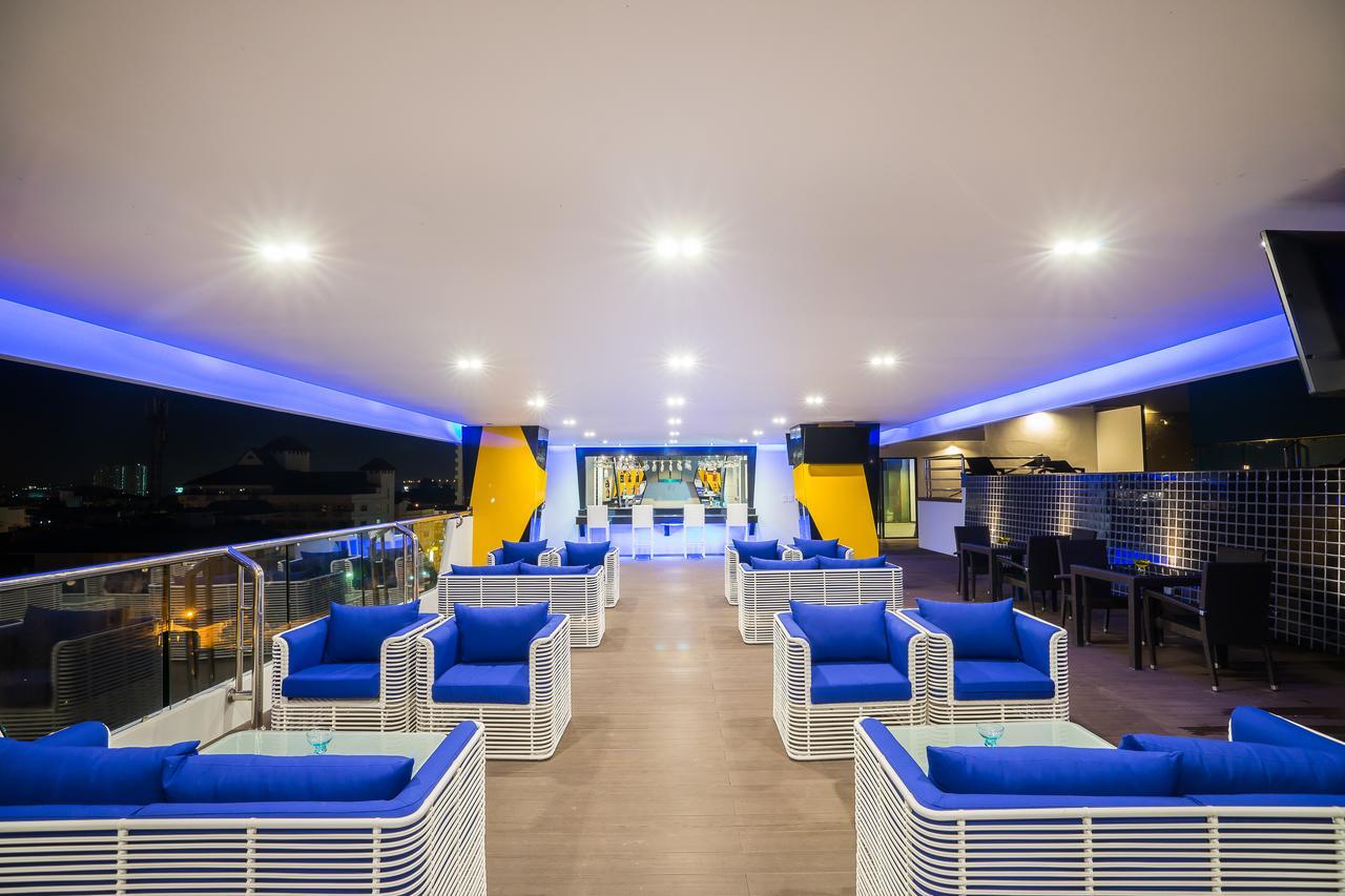Blue Boat Hotel Jc Pattaya Esterno foto